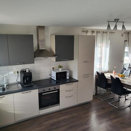 Apartmani Manda Omisalj Luaran gambar