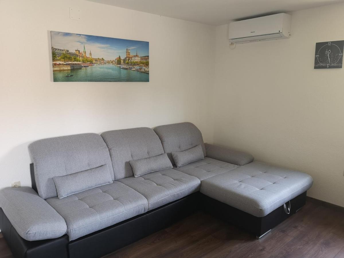 Apartmani Manda Omisalj Luaran gambar