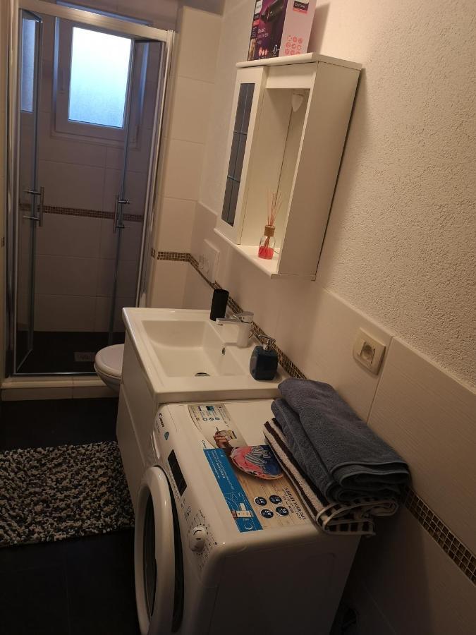 Apartmani Manda Omisalj Luaran gambar
